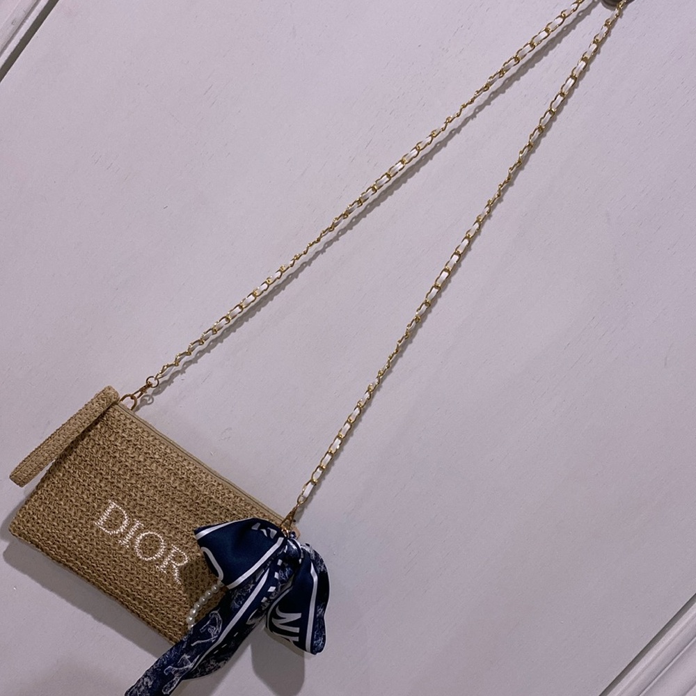 Dior Raffia Pouch - Picture 6 of 11